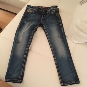 Rock Revival Cropped jeans.